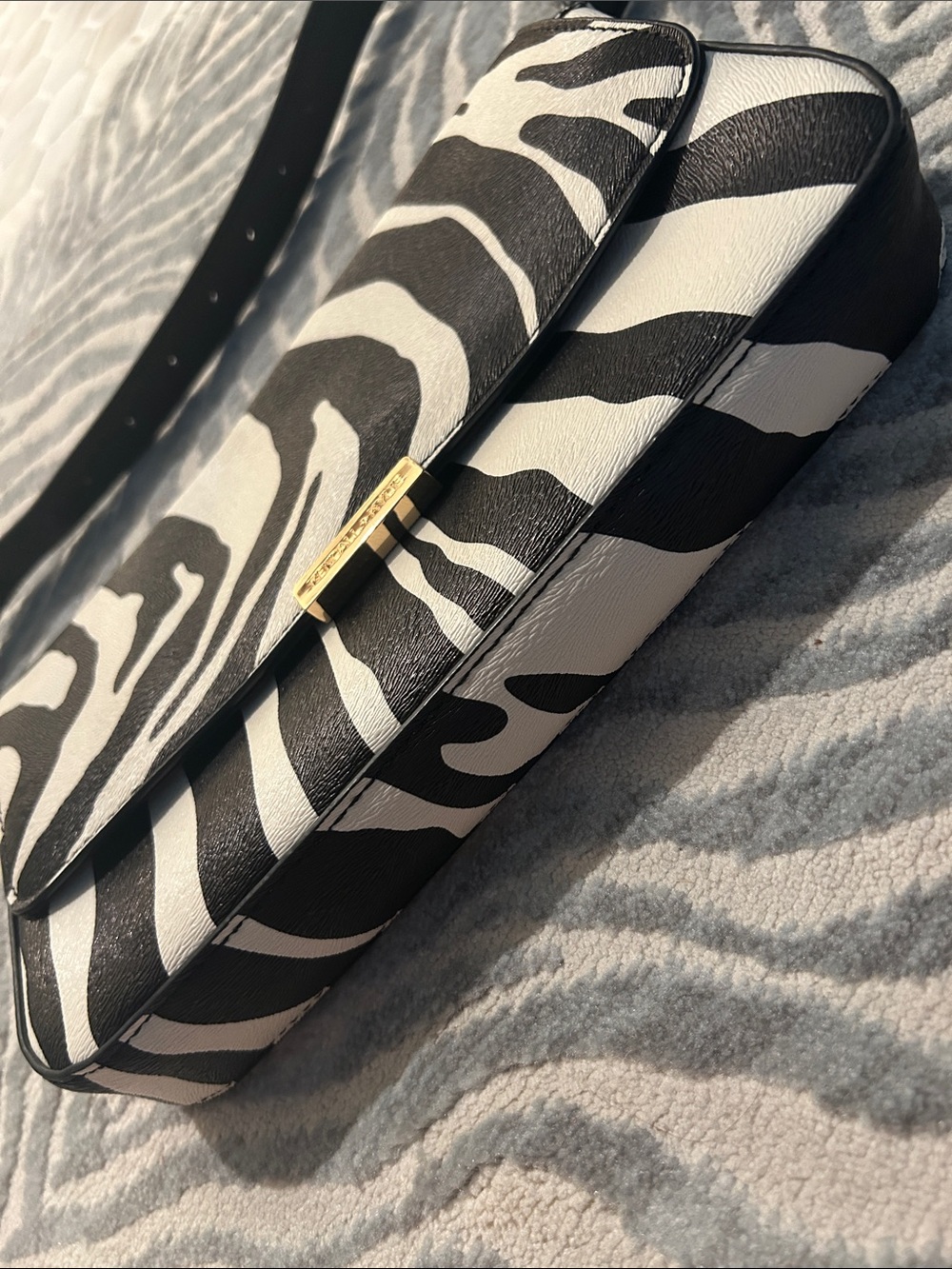 NWNT Kendal & Kylie Zebra Small Hand Bag - Picture 8 of 8